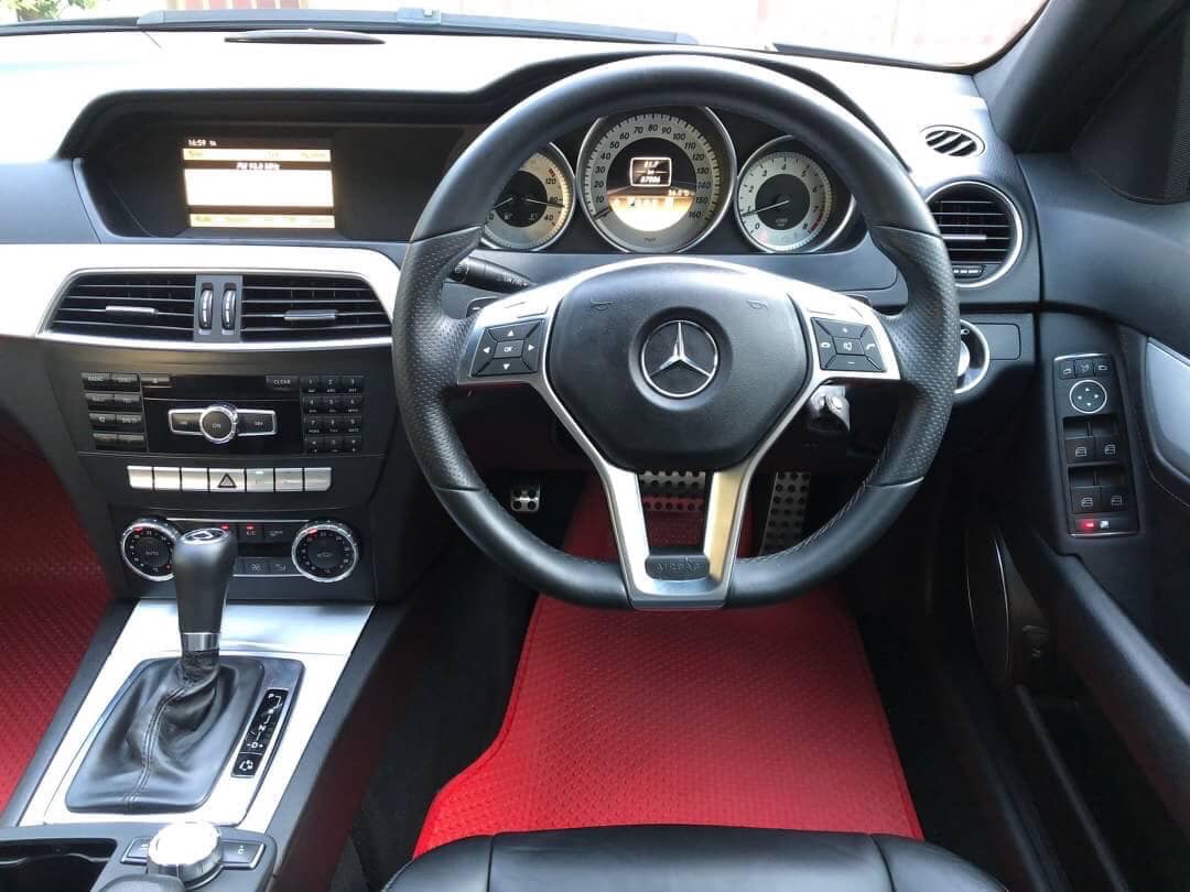 Mercedes-Benz C-Class W204 C180 ปี 2012 สีดำ (รูปที่ 9)