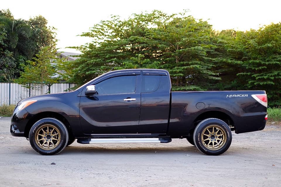 Mazda BT-50 PRO Free Style Cab ปี 2013 สีดำ (รูปที่ 4)