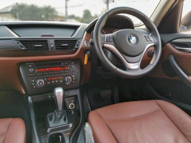 BMW X1 E84 ปี 2014 สีขาว (รูปที่ 6)