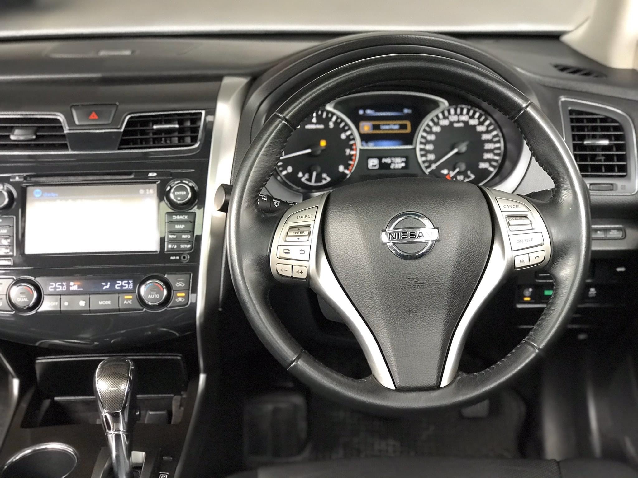 Nissan Teana L33 ปี 2014 สีขาว (รูปที่ 5)