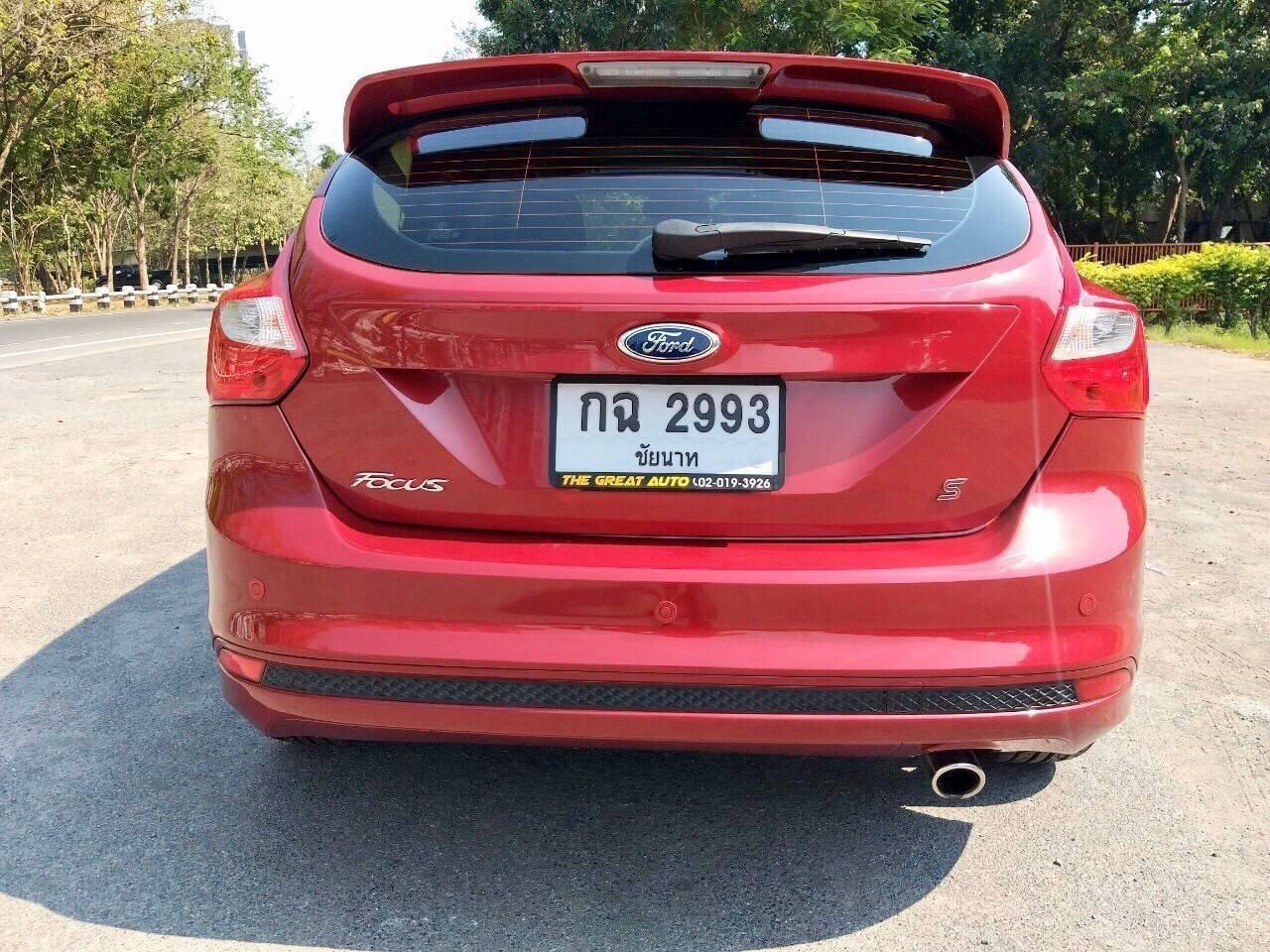 Ford Focus ปี 2013 สีแดง