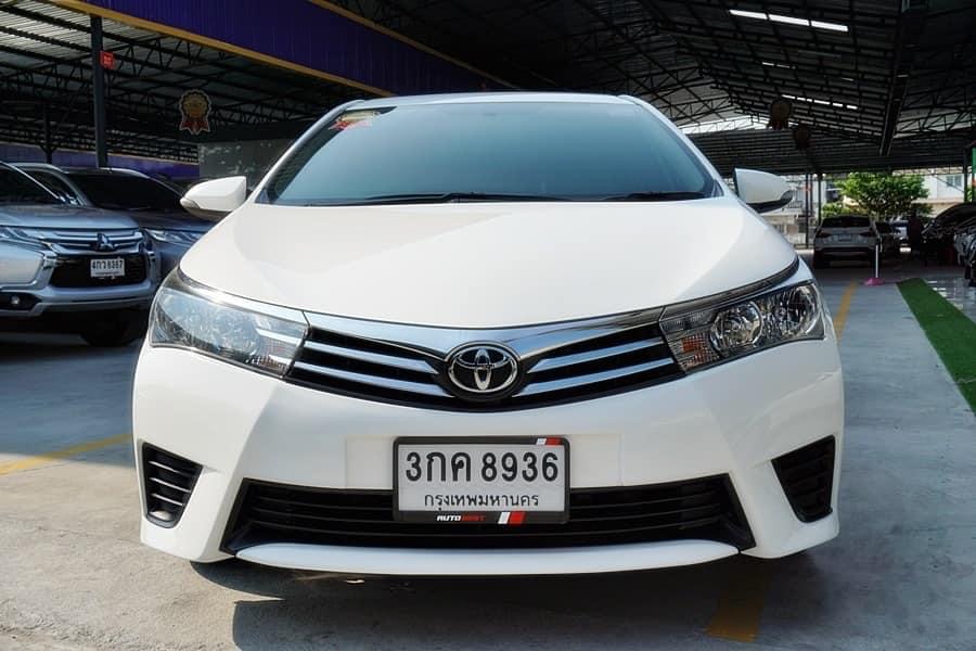 Toyota Corolla Altis ปี 2014 สีขาว