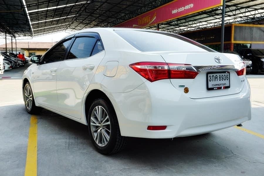 Toyota Corolla Altis ปี 2014 สีขาว (รูปที่ 4)