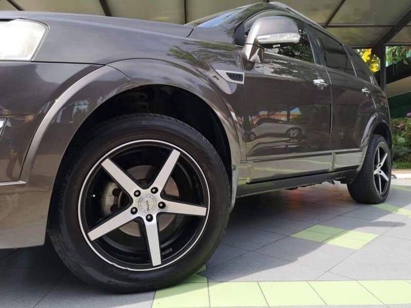 Chevrolet Captiva ปี 2013 สีเทา (รูปที่ 8)