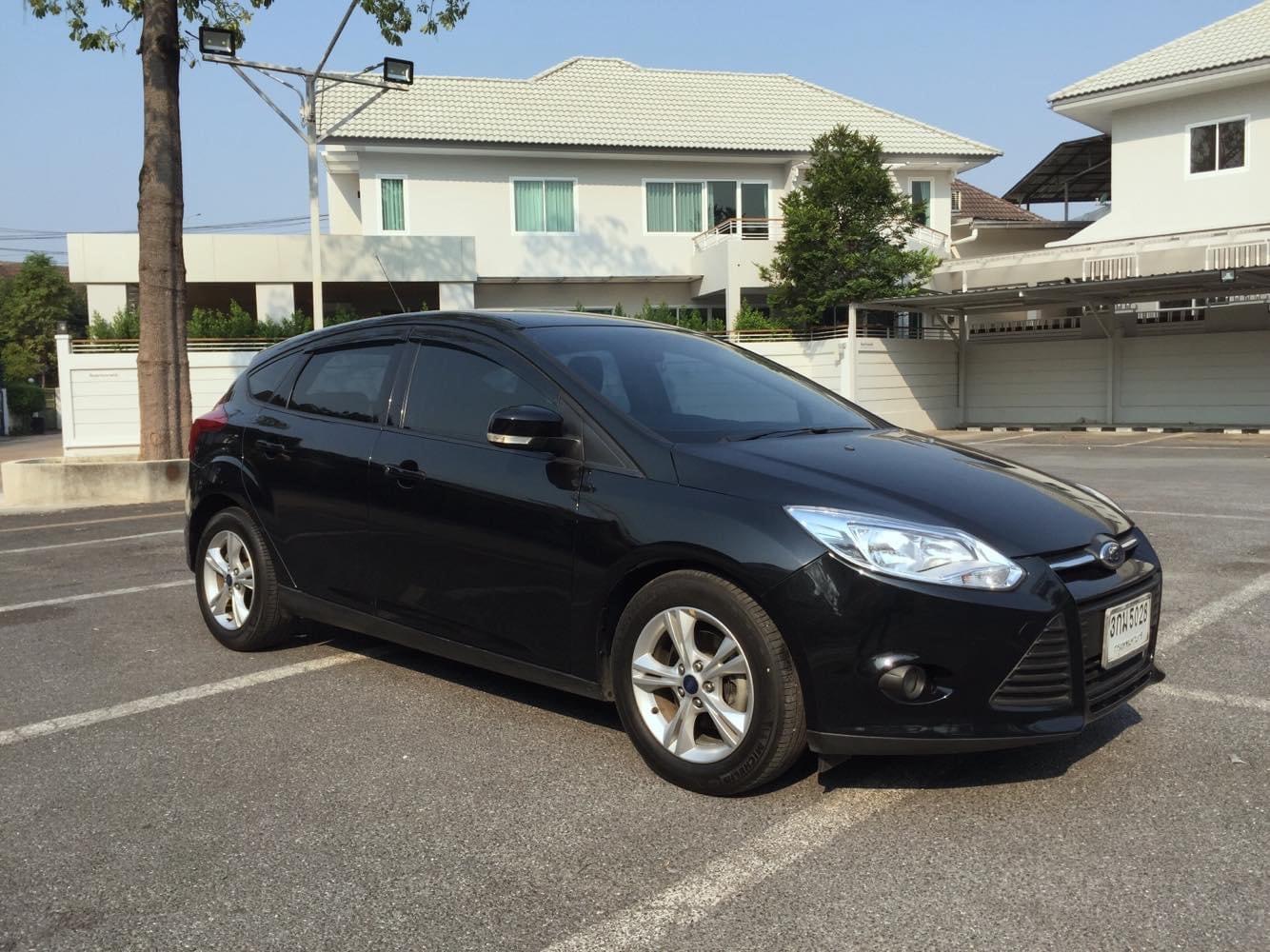 Ford Focus ปี 2014 สีดำ (รูปที่ 3)