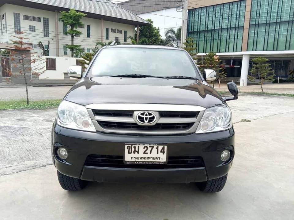 Toyota Fortuner ปี 2006 สีดำ (รูปที่ 2)