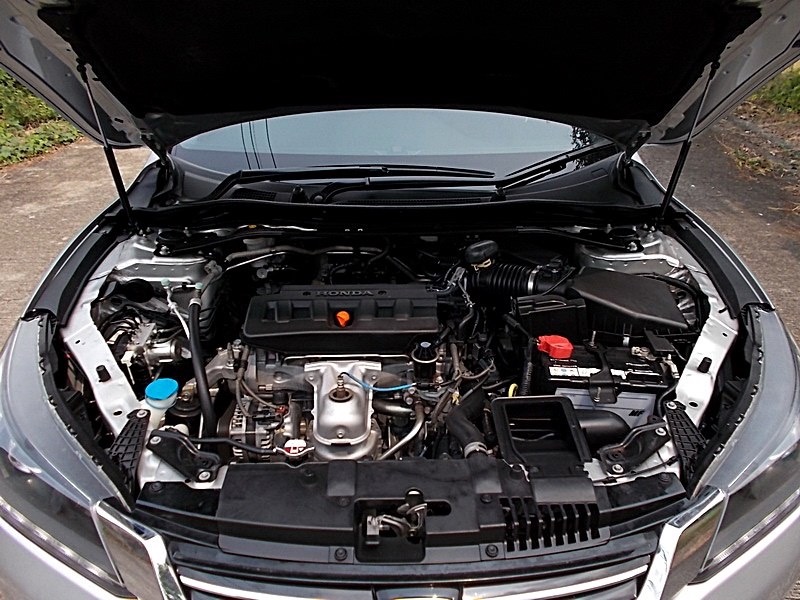 Honda Accord ปี 2013 สีเทา (รูปที่ 2)