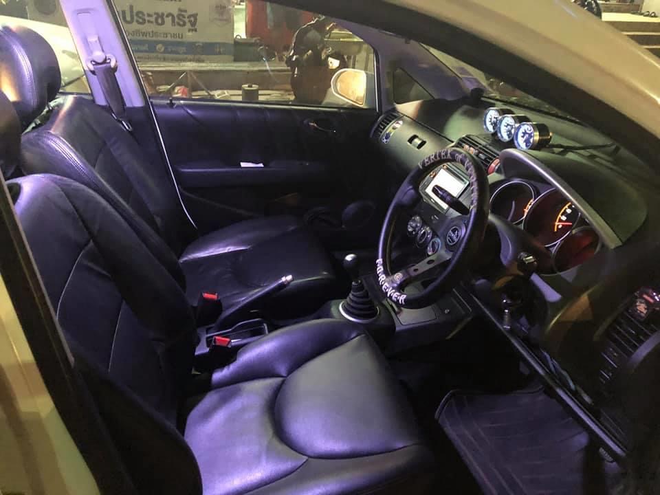 Honda Jazz GD ปี 2005 สีขาว (รูปที่ 13)