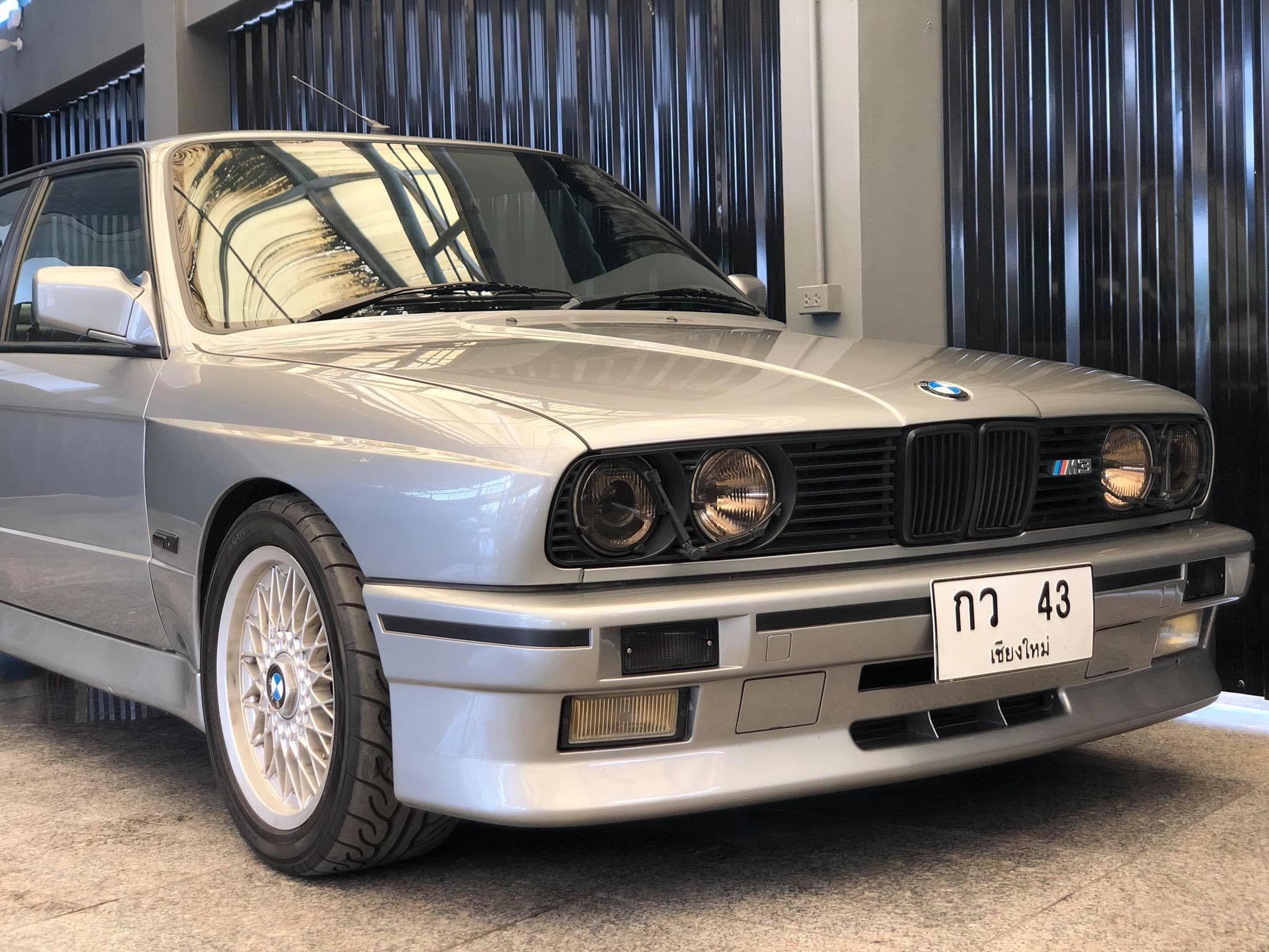 BMW 3 Series E30 M3 ปี 1988 สีเทา