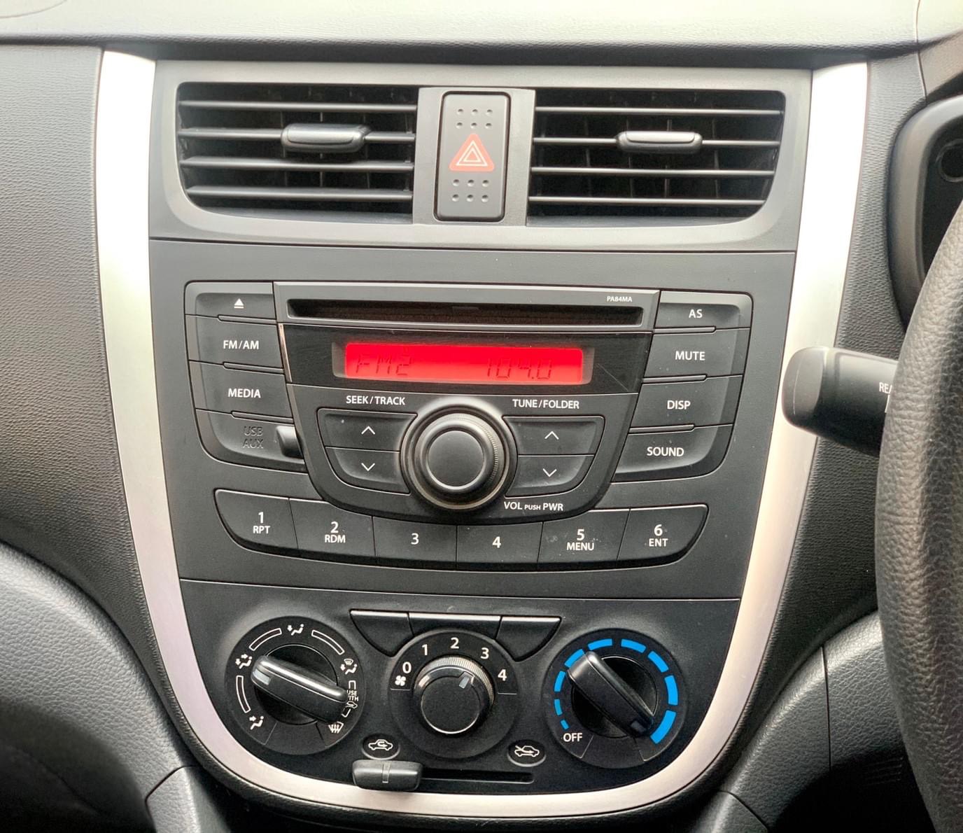 Suzuki Celerio ปี 2015 สีขาว (รูปที่ 7)