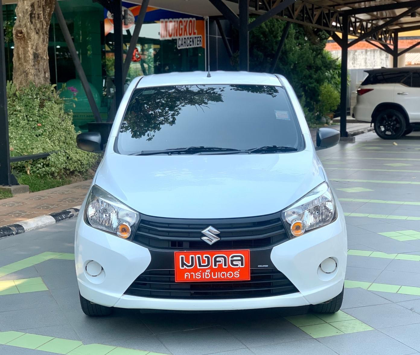 Suzuki Celerio ปี 2015 สีขาว