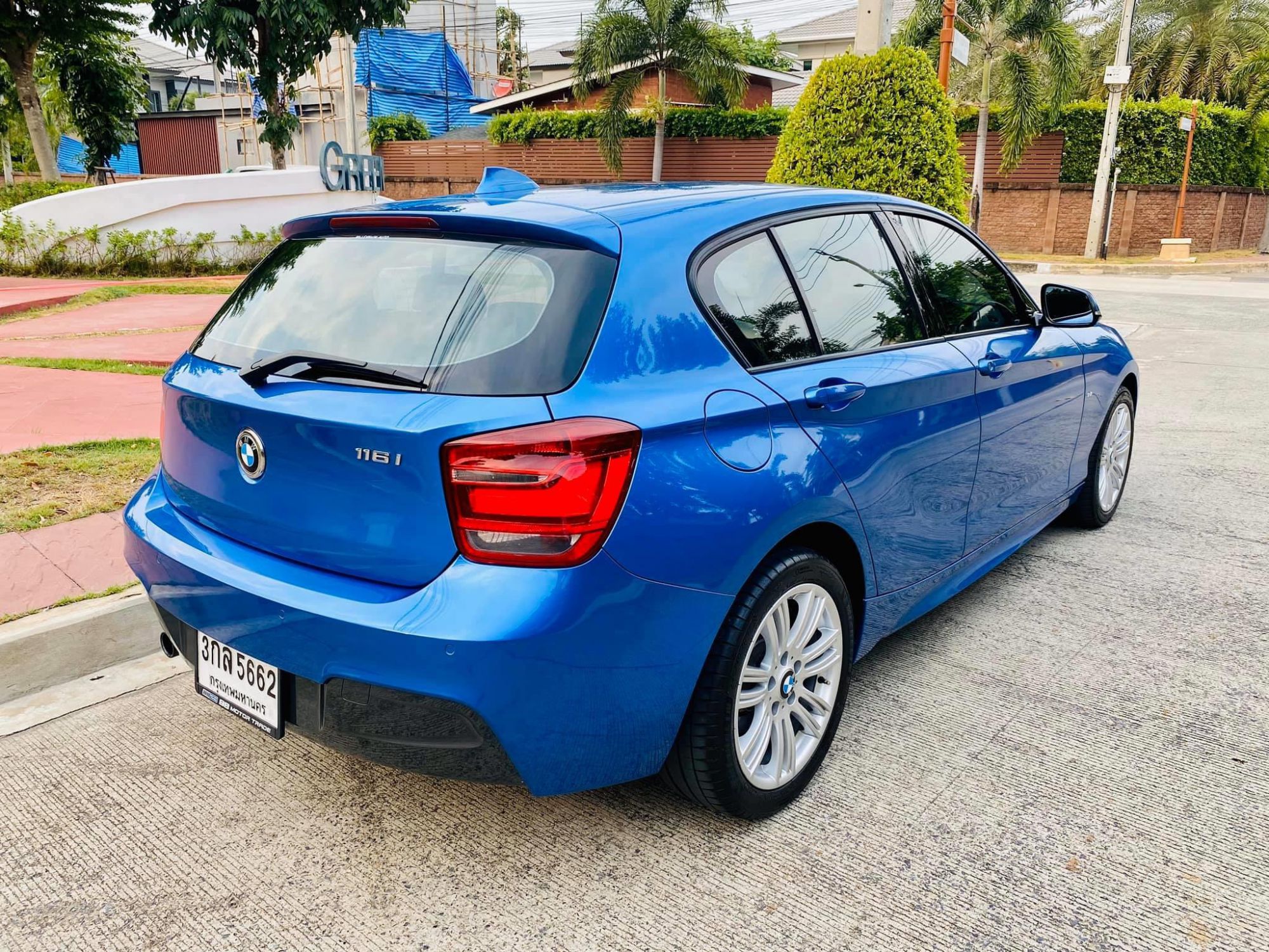 ขาย BMW 1 Series F20 116i ปี 2014 สีน้ำเงิน