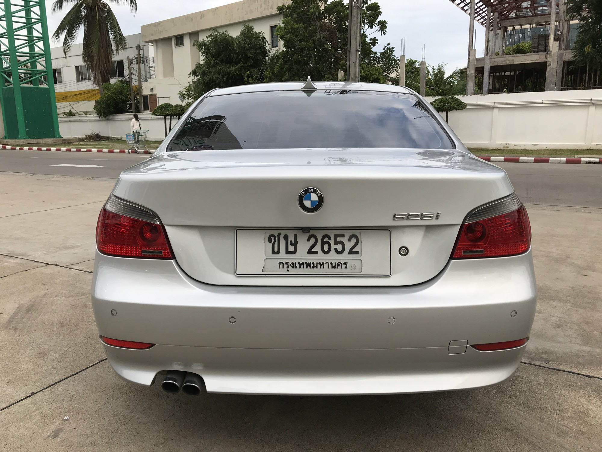 BMW 5 Series Gen5 E60 520i ปี 2004 สีเทา (รูปที่ 7)