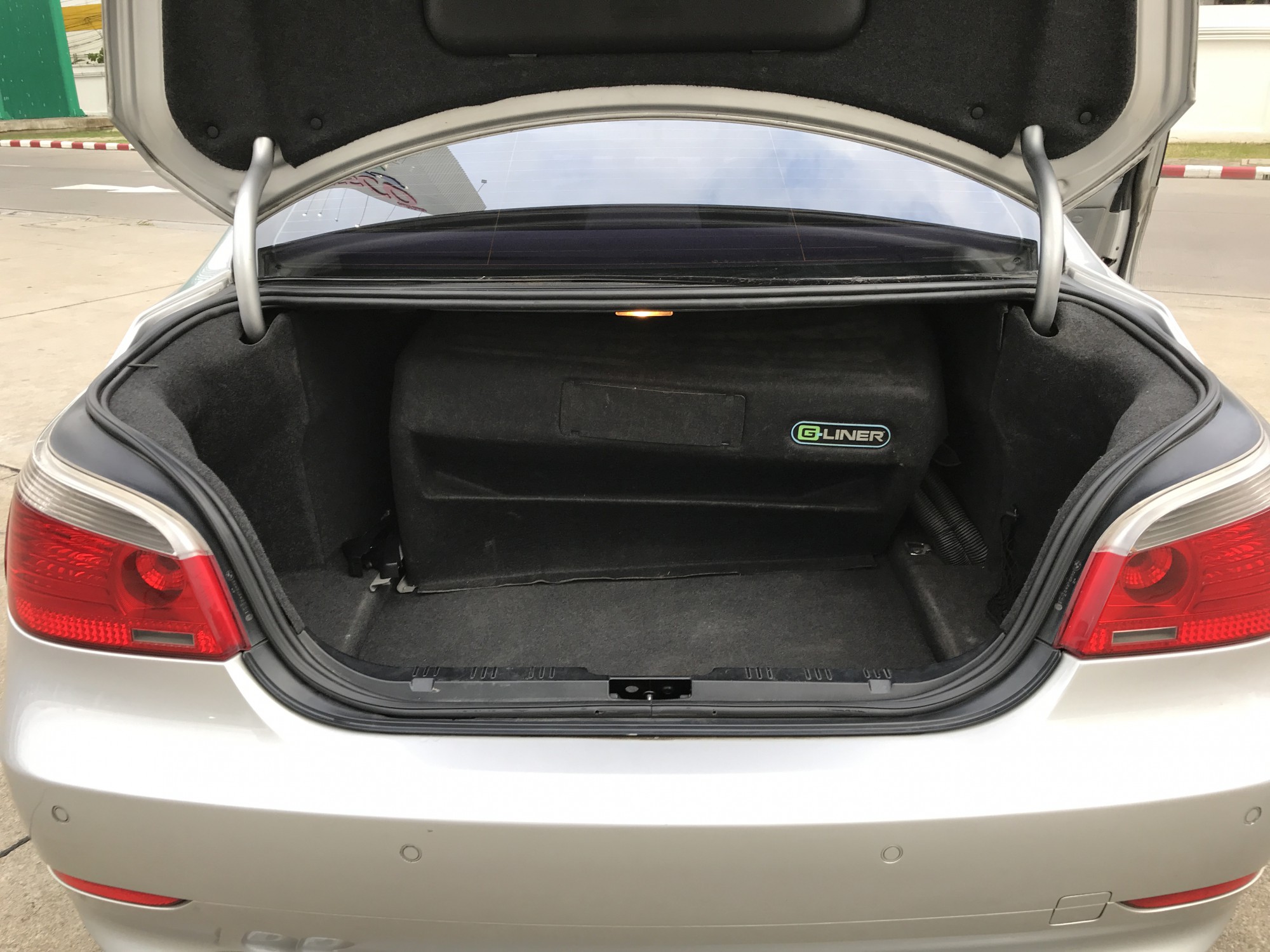 BMW 5 Series Gen5 E60 520i ปี 2004 สีเทา (รูปที่ 16)