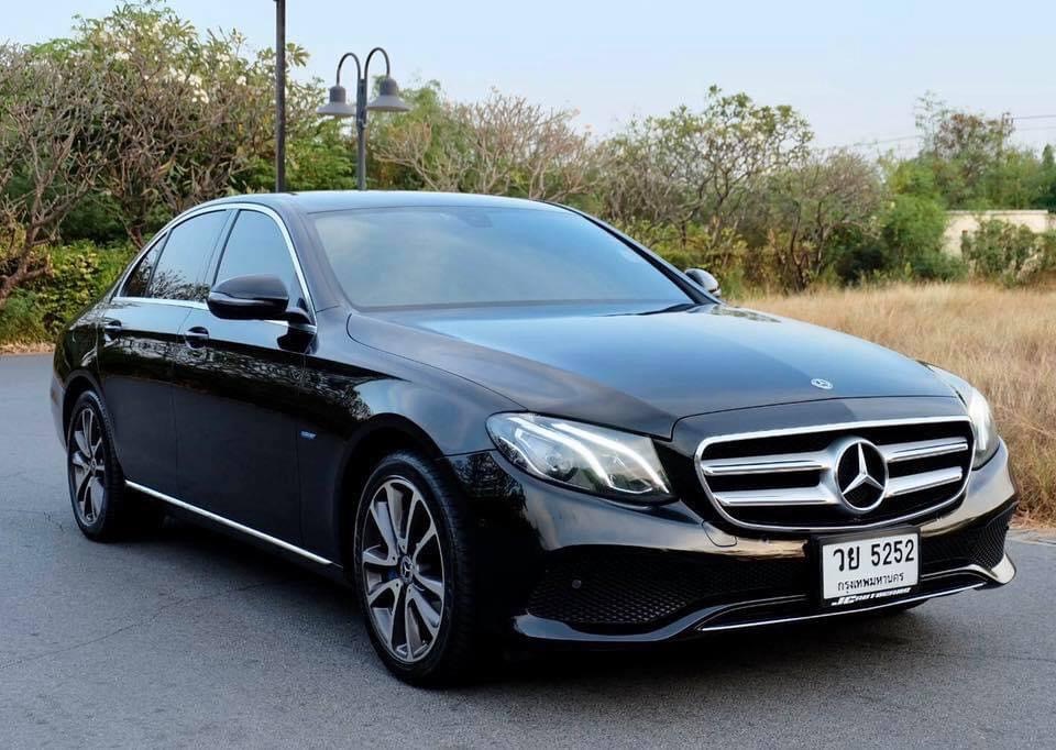 Mercedes-Benz E-Class W213 E350 ปี 2017 สีดำ