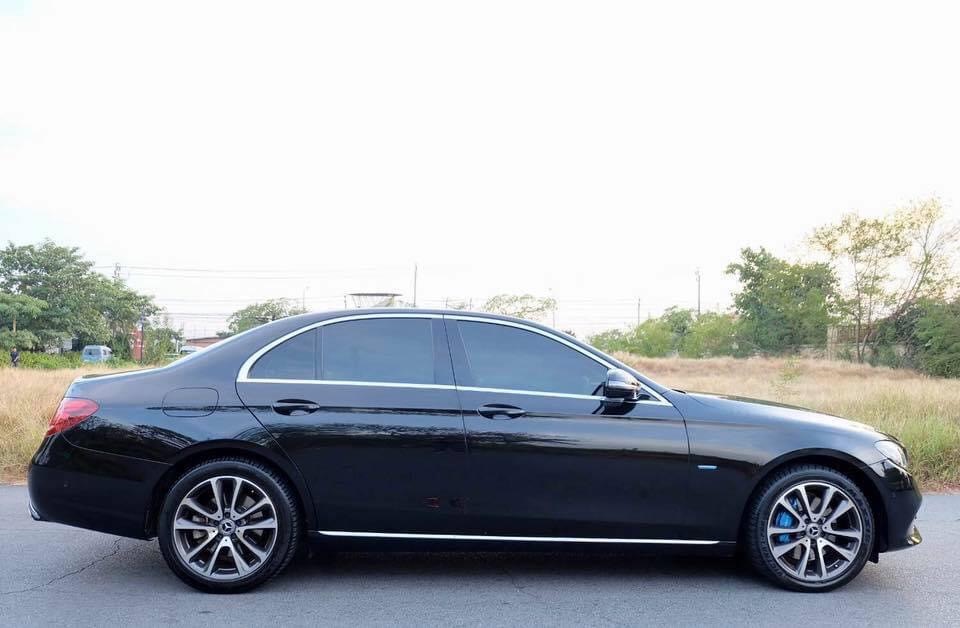 Mercedes-Benz E-Class W213 E350 ปี 2017 สีดำ