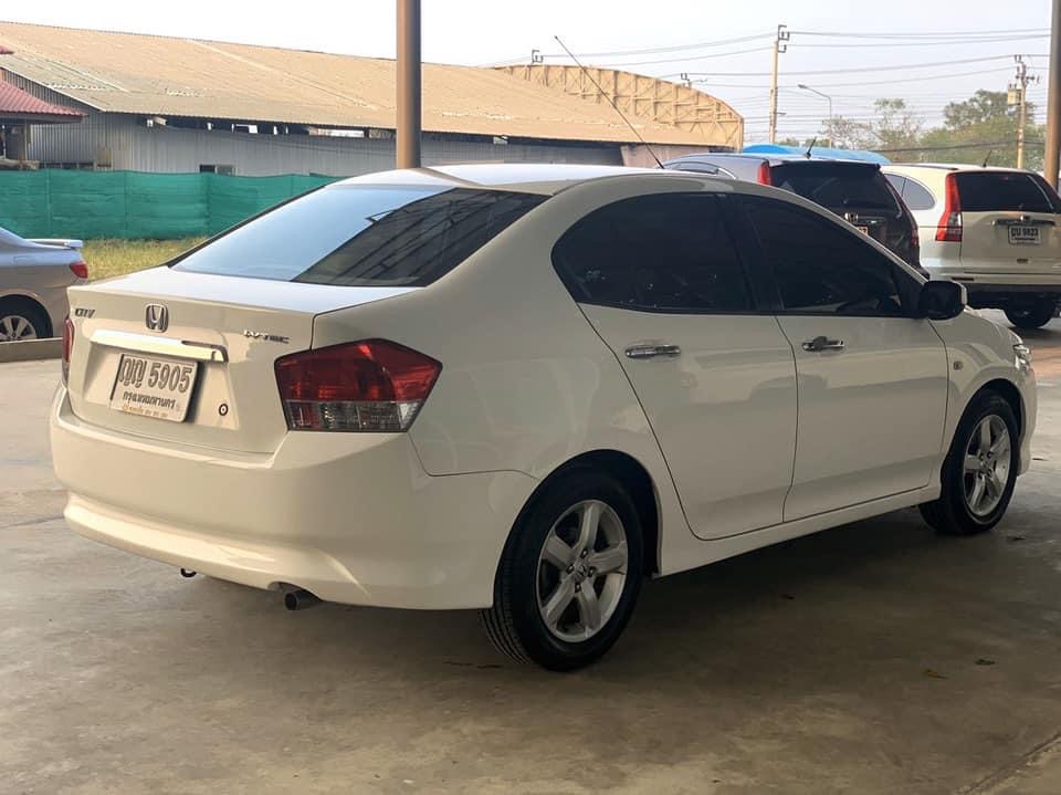 Honda City ปี 2011 สีขาว (รูปที่ 5)