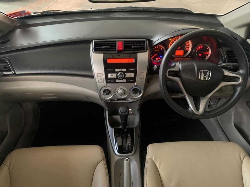 Honda City ปี 2011 สีขาว (รูปที่ 9)