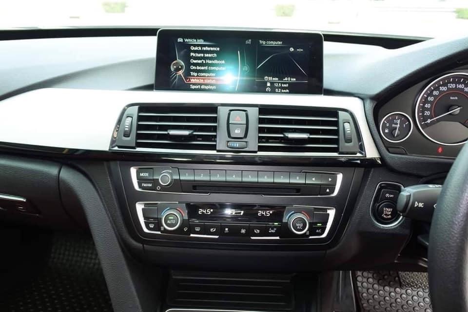 BMW 3 Series F30 320d ปี 2016 สีขาว (รูปที่ 7)