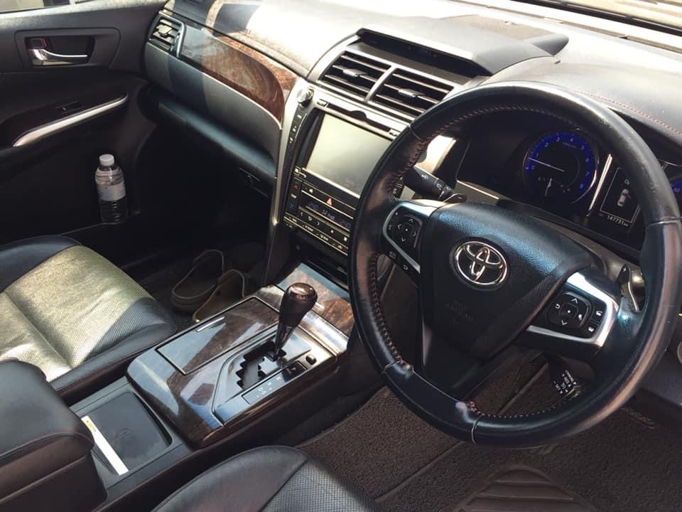 Toyota Camry ไมเนอร์เชนจ์ ปี 2016 สีดำ (รูปที่ 8)