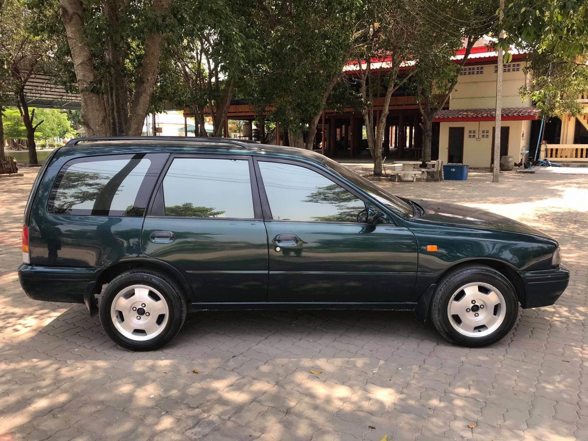 Nissan NV ปี 1996 (รูปที่ 6)