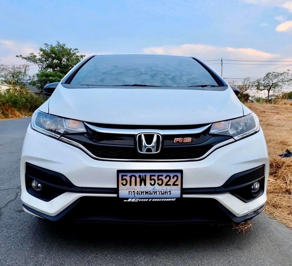 Honda Jazz GK ปี 2018 สีขาว (รูปที่ 2)