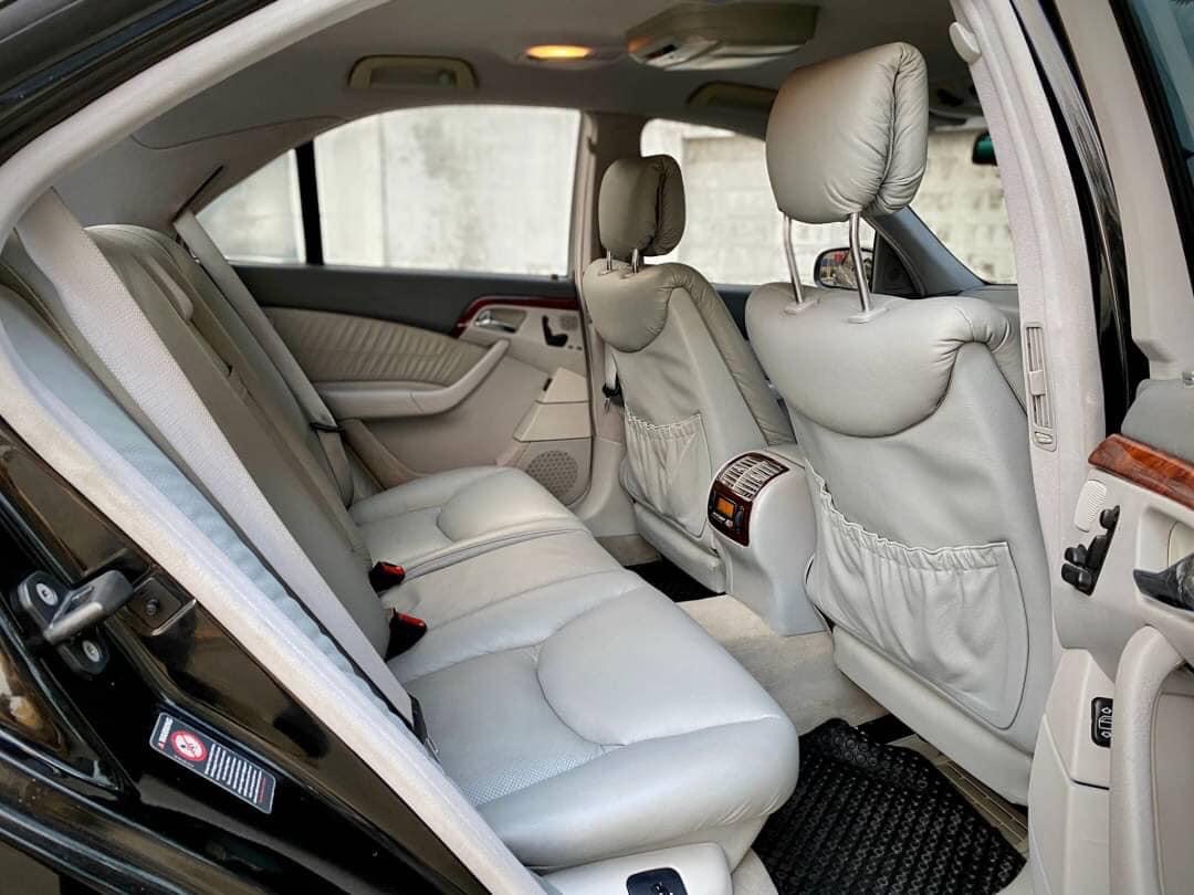 Mercedes-Benz S-Class W220 S280 ปี 2001 สีดำ (รูปที่ 5)