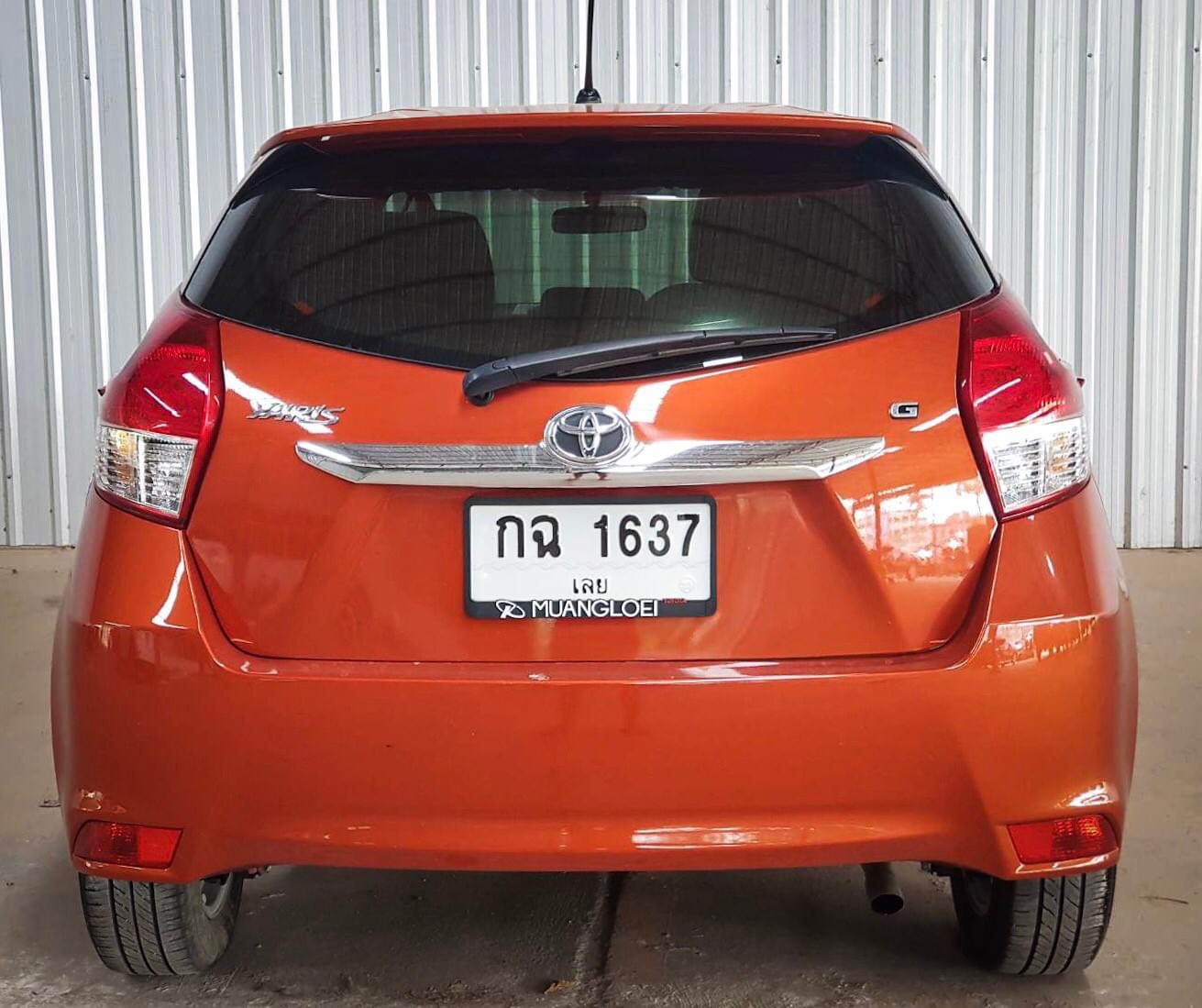 Toyota Yaris ปี 2017 สีส้ม (รูปที่ 5)