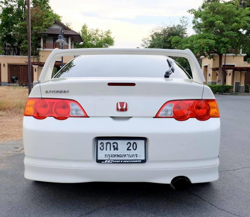 Honda Integra DC5 สีขาว