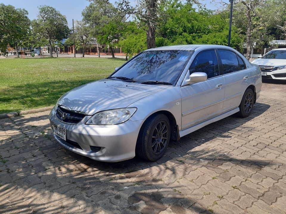 Honda Civic ES (Dimension) โฉม ตาเหยี่ยว ปี 2005 สีเงิน (รูปที่ 2)