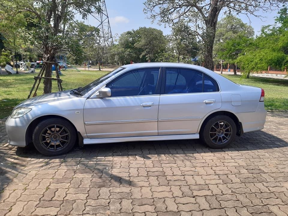 Honda Civic ES (Dimension) โฉม ตาเหยี่ยว ปี 2005 สีเงิน (รูปที่ 4)