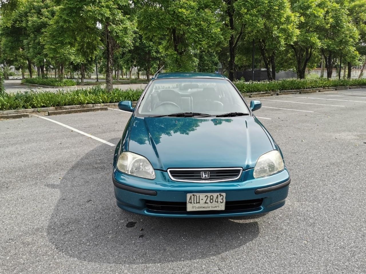 Honda Civic EK โฉม 4 ประตู ปี 1997 สีเขียว (รูปที่ 8)
