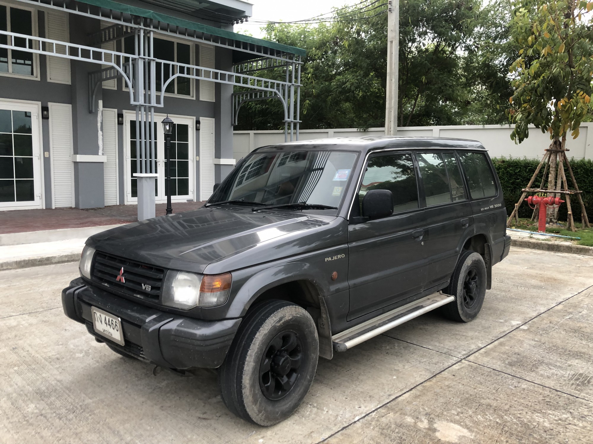 Mitsubishi Pajero Sport โชกุล 1999 ปีสีดำ