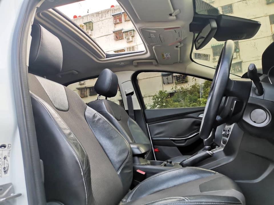 Ford Focus ปี 2014 สีขาว (รูปที่ 8)