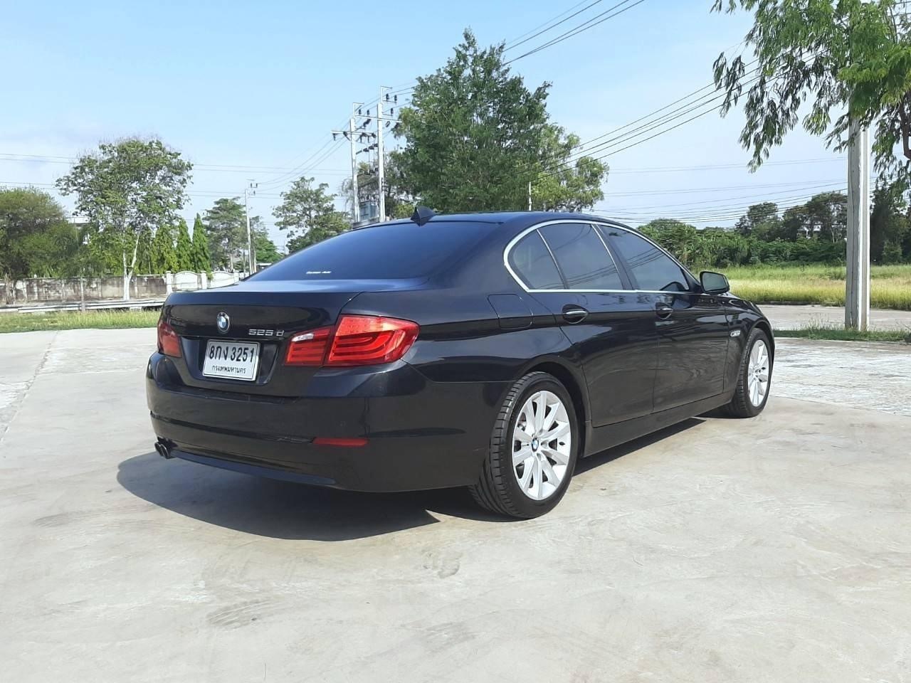 BMW 5 Series F10 525d ปี 2012 สีดำ