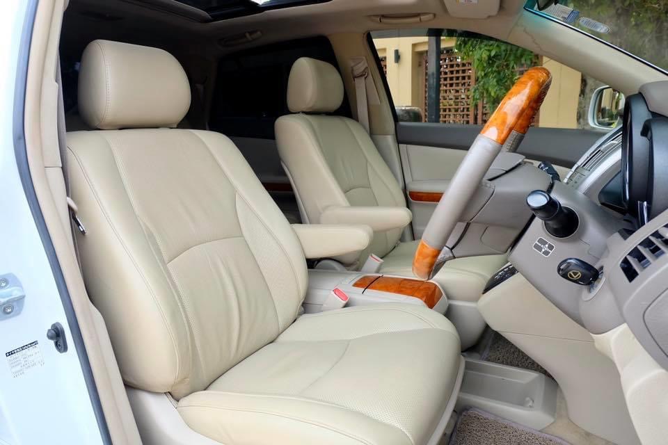 Toyota Harrier ปี 2010 สีขาว (รูปที่ 12)
