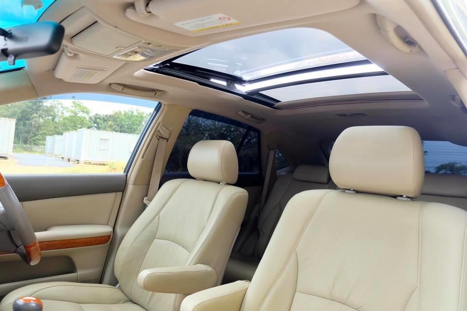 Toyota Harrier ปี 2010 สีขาว (รูปที่ 13)