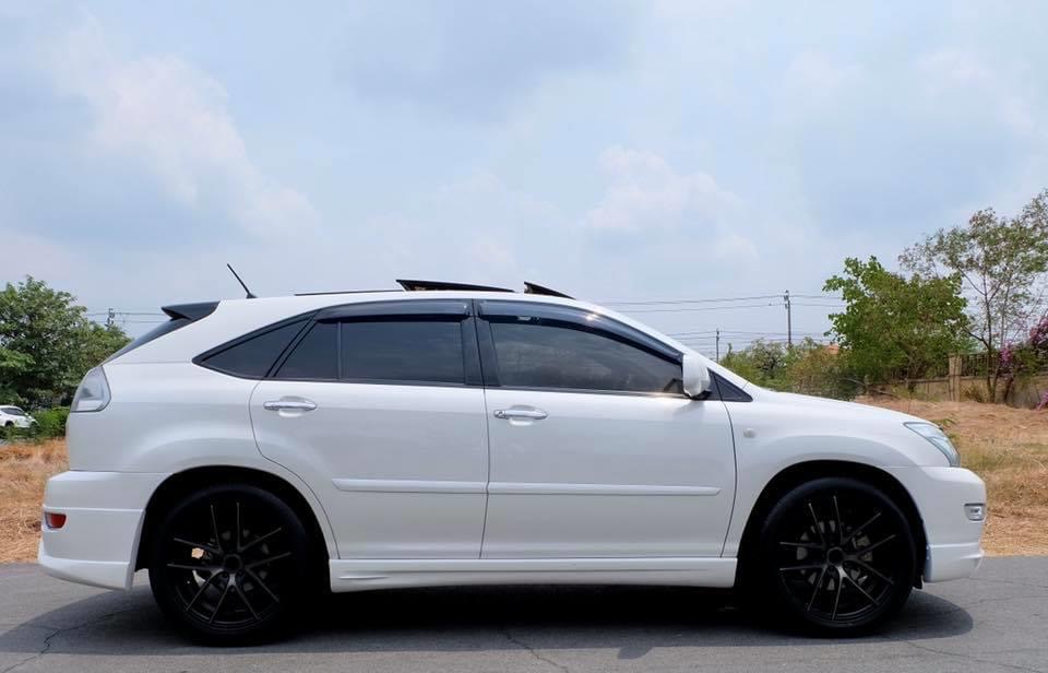 Toyota Harrier ปี 2010 สีขาว (รูปที่ 5)