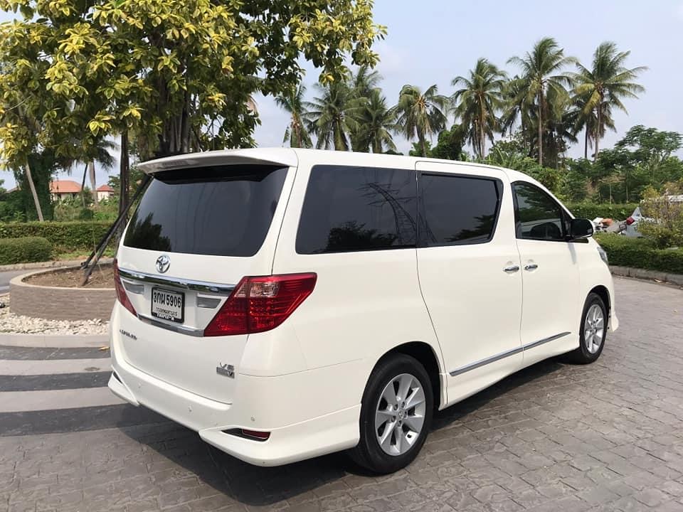 Toyota Alphard ปี 2014 สีขาว