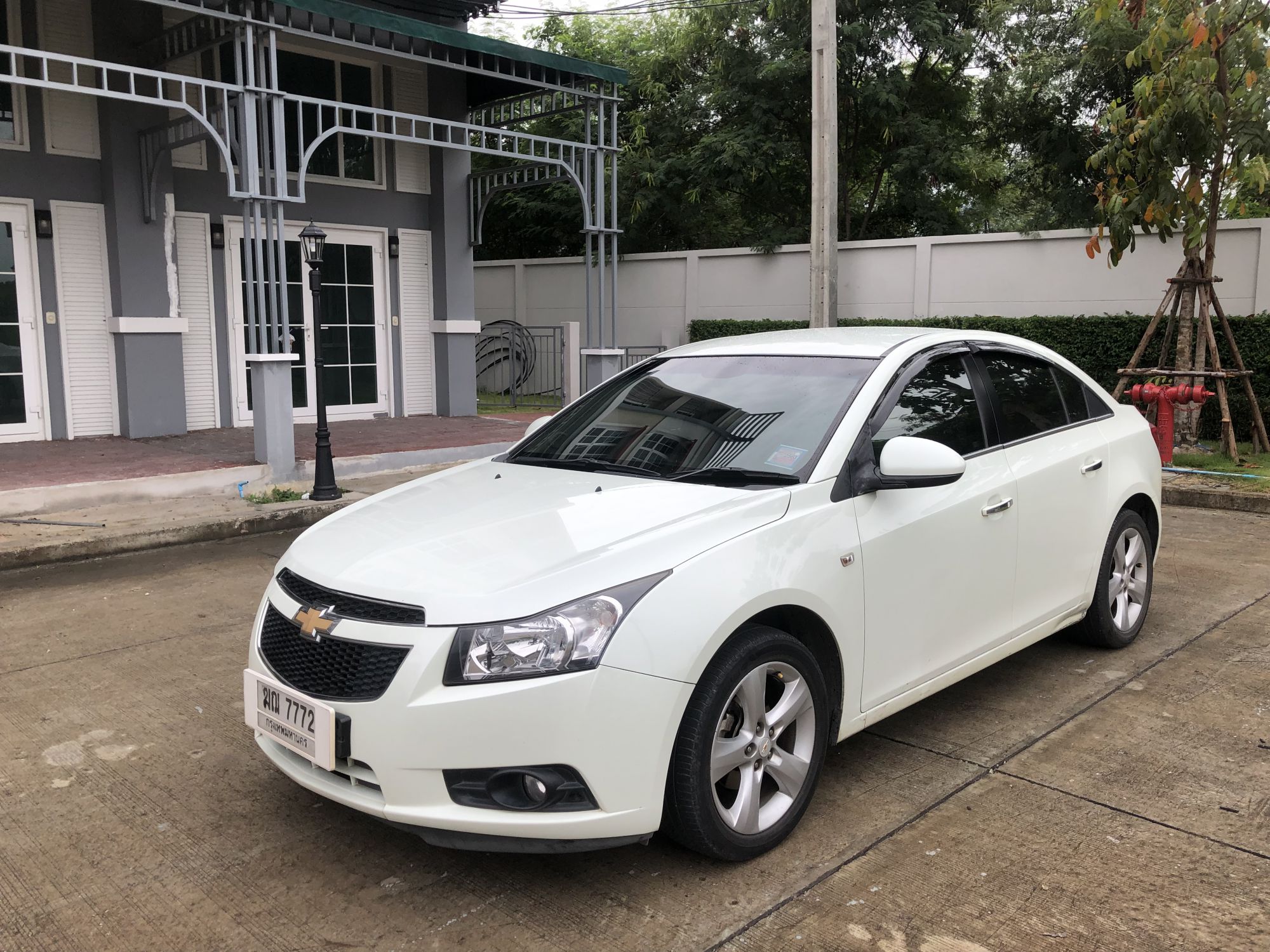 Chevrolet Cruze ปี 2012 สีขาว (รูปที่ 19)