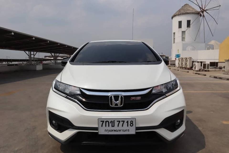 Honda Jazz GK ปี 2018 สีขาว (รูปที่ 2)