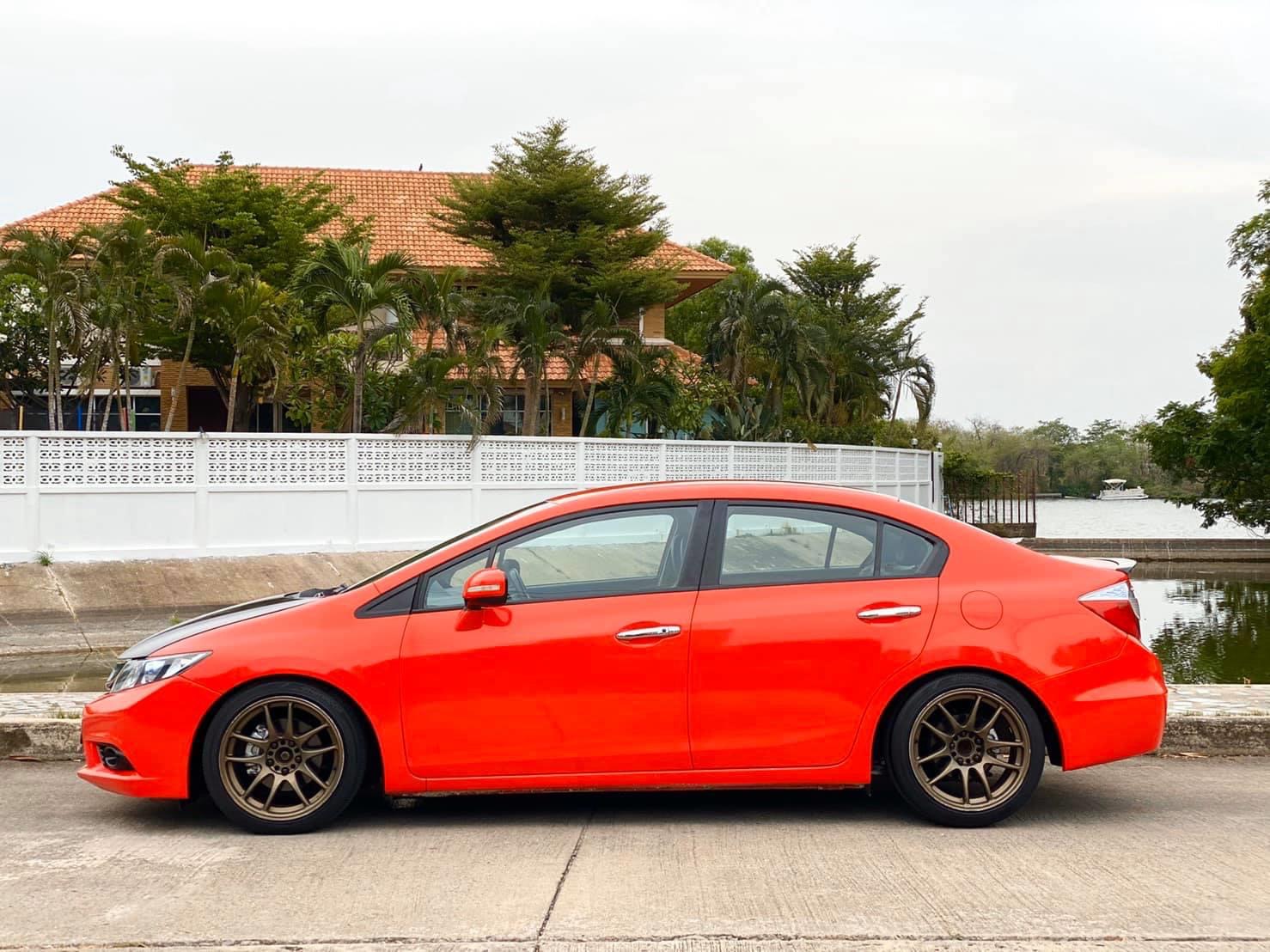 Honda Civic FB ปี 2012 สีส้ม