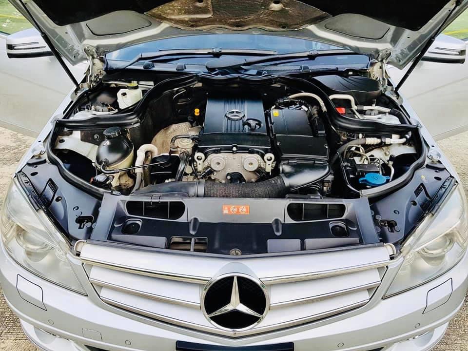 Mercedes-Benz C-Class W204 C200 ปี 2009 สีเงิน (รูปที่ 12)