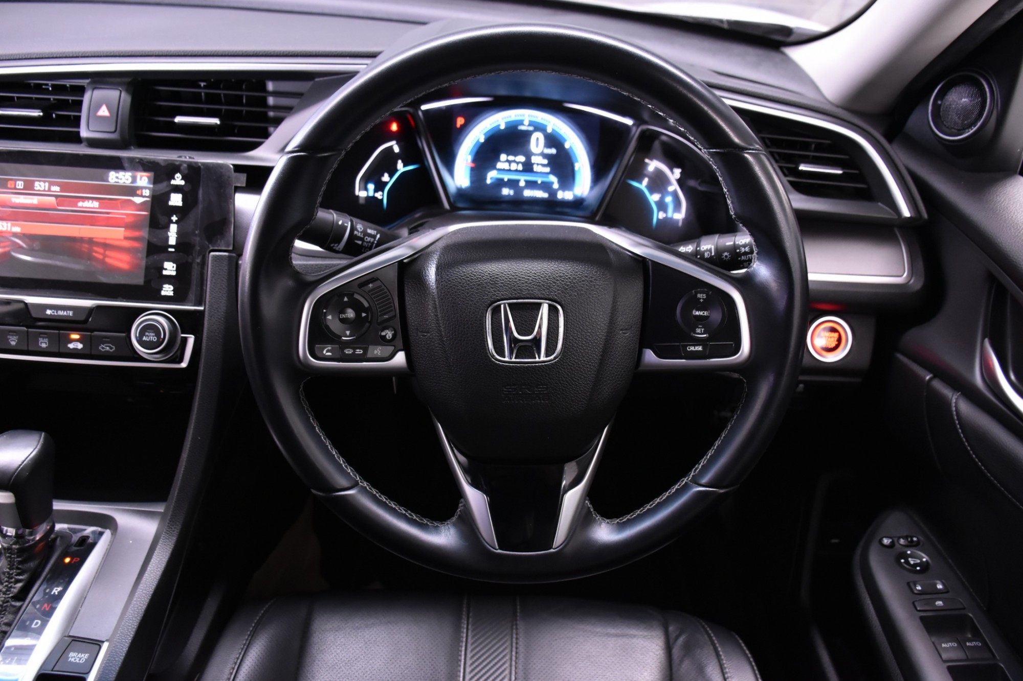 Honda Civic FC โฉม 4 ประตู ปี 2016 สีขาว (รูปที่ 14)