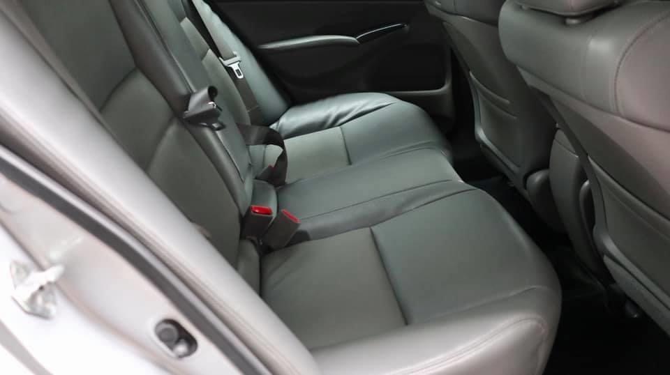 Honda Civic FD ปี 2007 สีเงิน (รูปที่ 9)