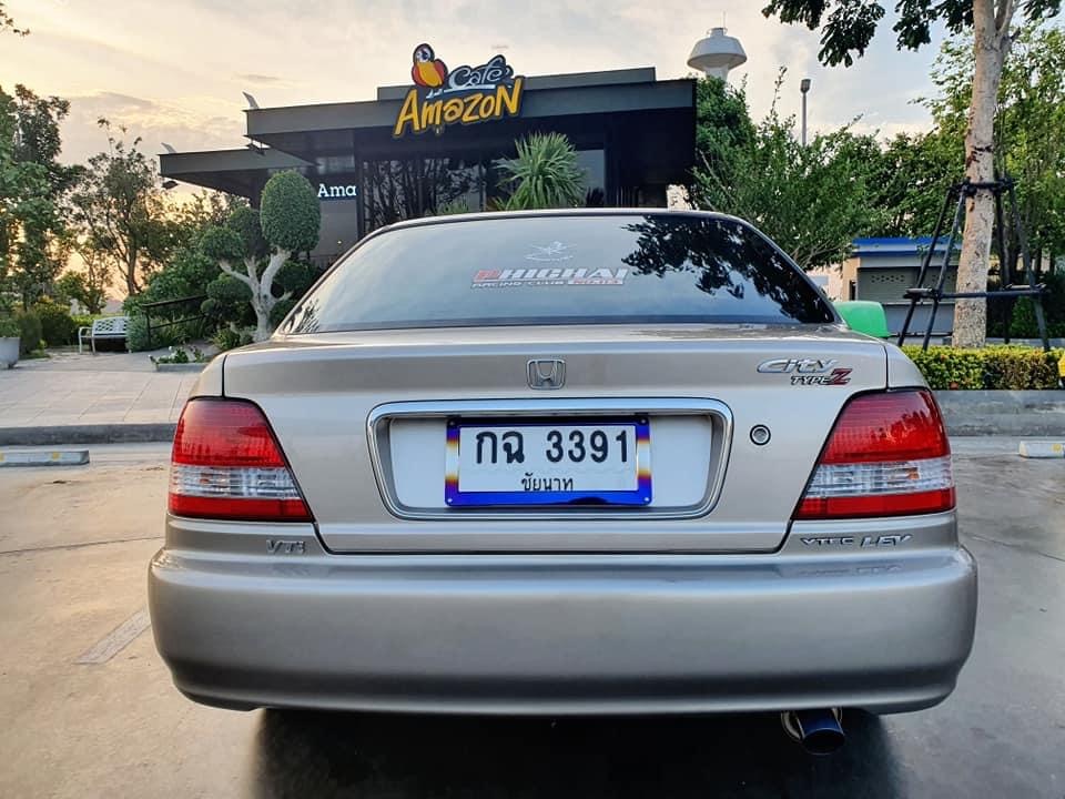 Honda City Type-Z ปี 2002 สีเงิน (รูปที่ 3)