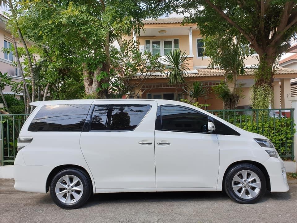 Toyota Vellfire ปี 2009 สีขาว (รูปที่ 4)