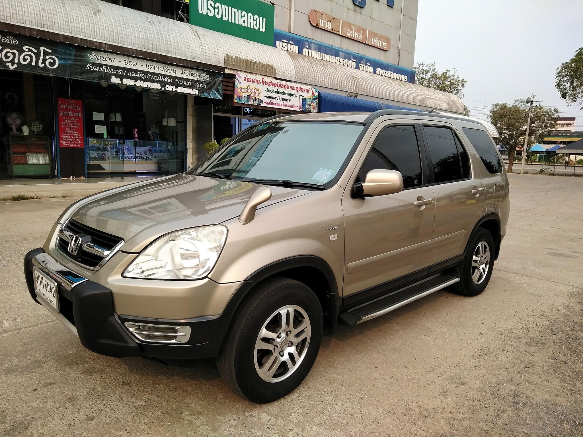 Honda CR-V ปี 2004 สีทอง (รูปที่ 2)