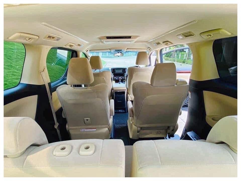 Toyota Alphard ปี 2017 สีดำ (รูปที่ 8)