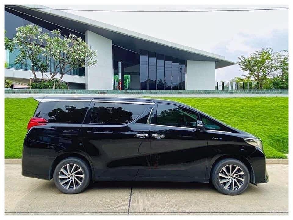 Toyota Alphard ปี 2017 สีดำ (รูปที่ 5)